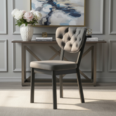 Gri Kapitoneli Sandalye Görseli