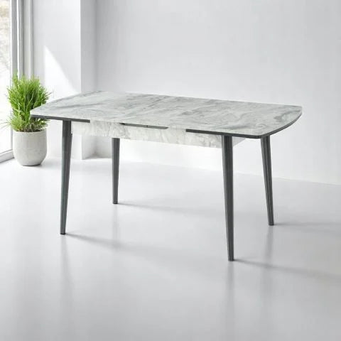 Berlin Table Bermuda