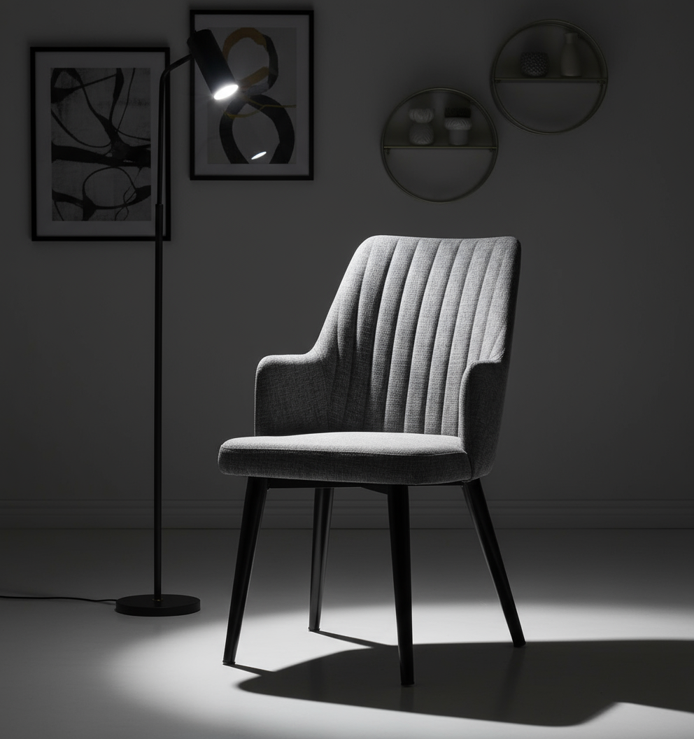 Gri Dikey Çizgili Döşemeli Siyah Ayaklı Kollu Sandalye - Aydınlık Ön Plan