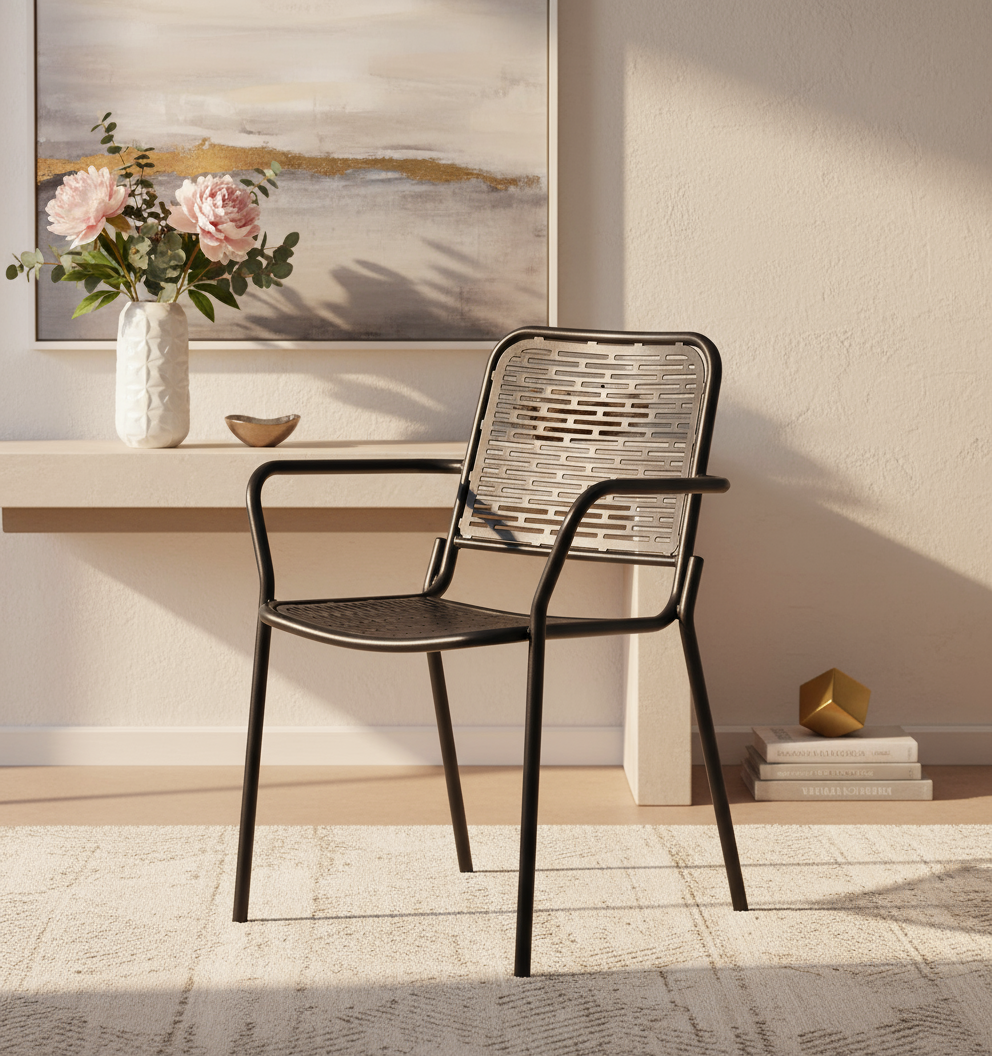 Metal Kollu Bahçe Sandalyesi Görseli